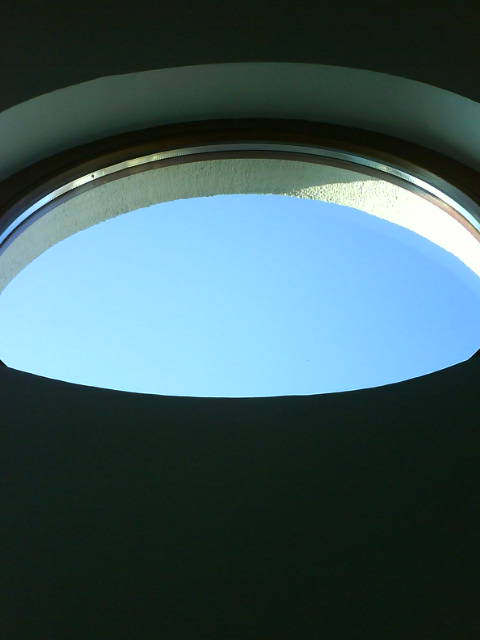 Blaue Sonne.